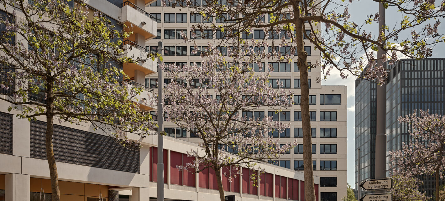 Sh Messeturm 95331 3